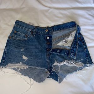 LEVI’S 501 SHORTS